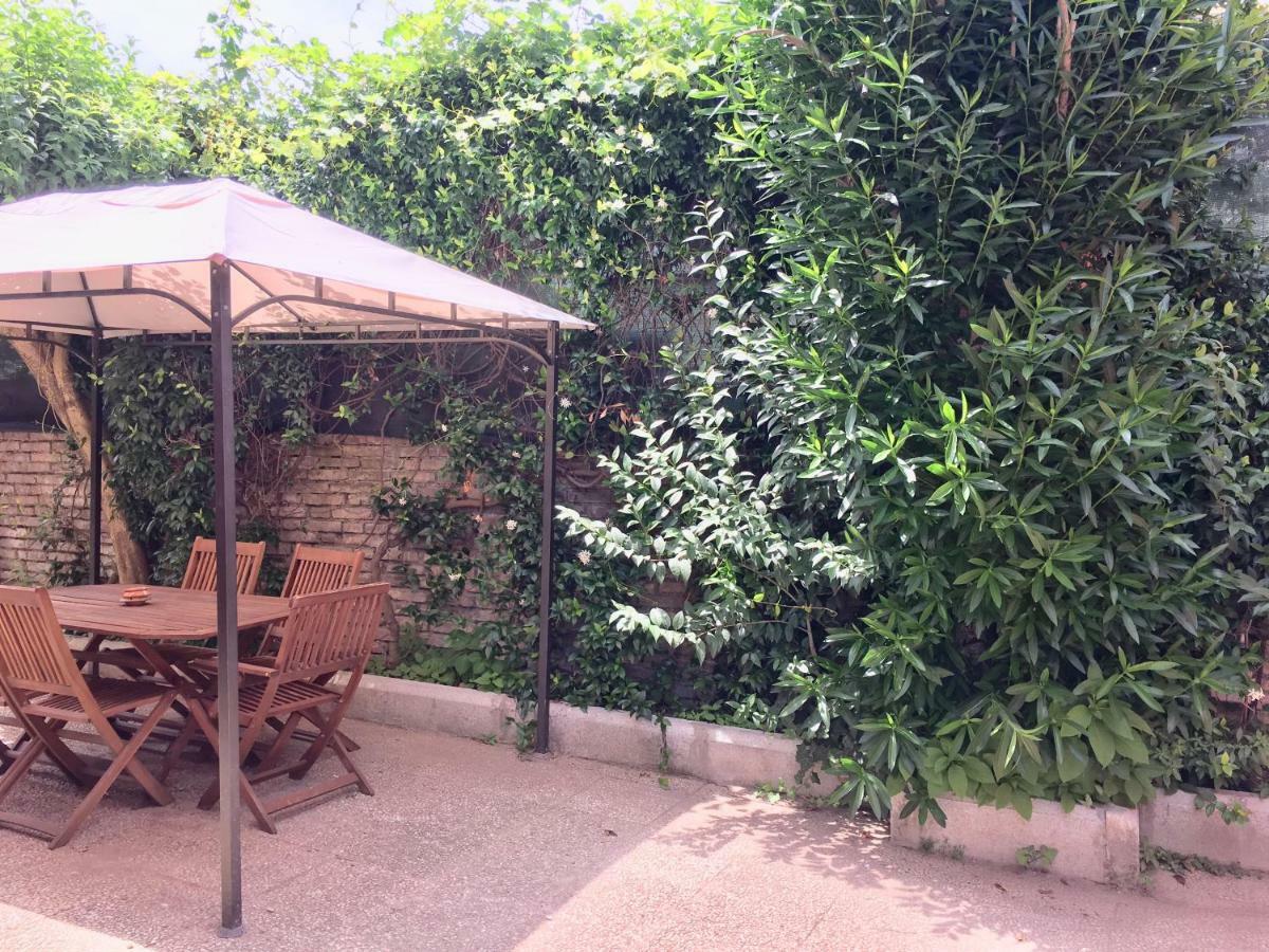 Appia Park Apartament 10 Min Dal Colosseo 로마 외부 사진